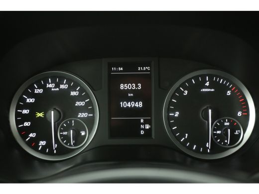 Mercedes Vito 119 CDI Lang 191PK Automaat Camera Cruise LED Airco Leder Navi Trekhaak 18"LMV 3 Persoons PDC ActivLease financial lease