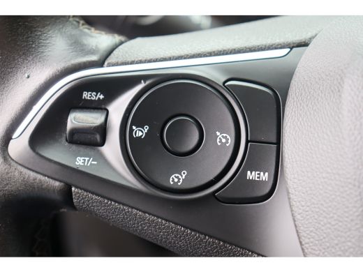 Opel Crossland X 1.2 TURBO 110PK EDITION+ / NAVI / AIRCO / LED / 16" LMV / BLUETOOTH / CRUISECONTROL / 1E EIGENAAR !! ActivLease financial lease