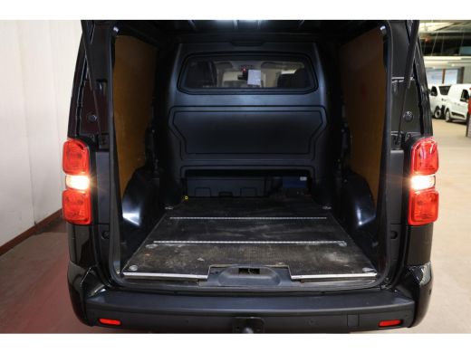 Opel Vivaro 2.0 CDTI 180PK L3H1 DC DUBBEL CABINE ActivLease financial lease