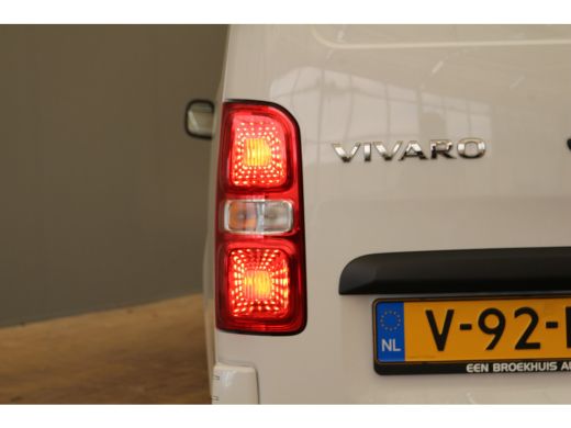 Opel Vivaro 2.0 Diesel 145 L3 |City Pakket | Afneembare trekhaak | Comfortwand |  All season banden | 4,9% fi... ActivLease financial lease