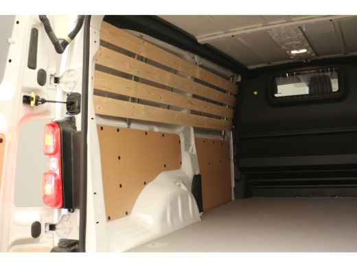 Opel Vivaro 2.0 Diesel 145 L3 |City Pakket | Afneembare trekhaak | Comfortwand |  All season banden | 4,9% fi... ActivLease financial lease