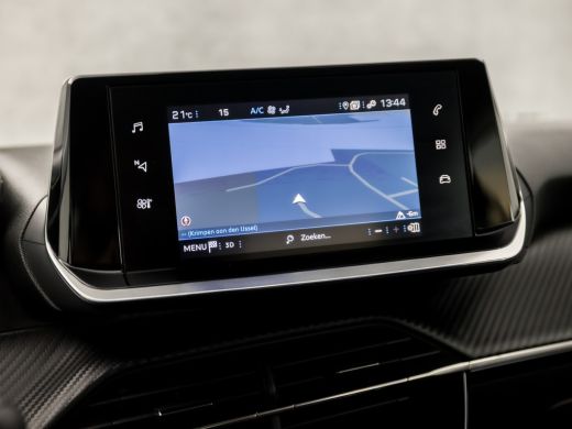 Peugeot 2008 1.2 PureTech Sport Automaat (APPLE CARPLAY, GROOT NAVI, LM VELGEN, SPORTSTOELEN, LED KOPLAMPEN, P... ActivLease financial lease