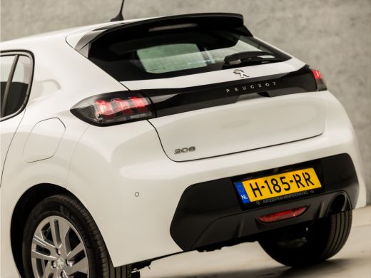 Peugeot 208 1.2 PureTech Sport (APPLE CARPLAY, GROOT NAVI, 360 CAMERA, LM VELGEN, SPORTSTOELEN, LANE ASSIST, ... ActivLease financial lease