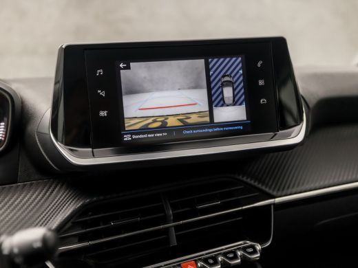 Peugeot 208 1.2 PureTech Sport (APPLE CARPLAY, GROOT NAVI, 360 CAMERA, LM VELGEN, SPORTSTOELEN, LANE ASSIST, ... ActivLease financial lease