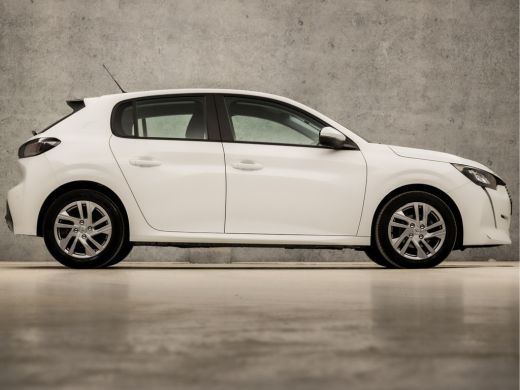 Peugeot 208 1.2 PureTech Sport (APPLE CARPLAY, GROOT NAVI, 360 CAMERA, LM VELGEN, SPORTSTOELEN, LANE ASSIST, ... ActivLease financial lease