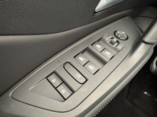 Peugeot e-308 GT EV 54 kWh | Adaptive Cruise | AGR Stoel | Camera V+A | Led | Navi | Clima | | 11 kW lader | Ac... ActivLease financial lease