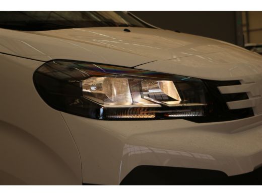 Peugeot Expert 2.0 BlueHDi 145 S&S L3 Automaat |City Nav Pakket | Afneembare trekhaak | Comfortwand |  All seaso... ActivLease financial lease