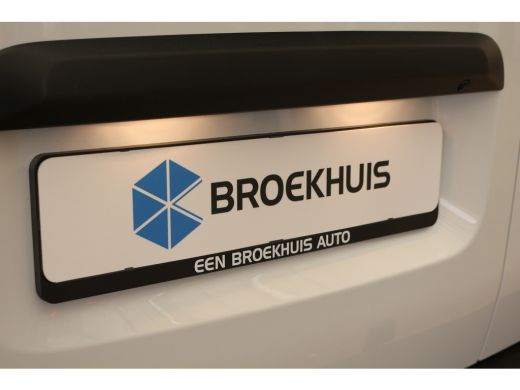 Peugeot Expert 2.0 BlueHDi 145 S&S L3 Automaat |City Pakket | Afneembare trekhaak | Comfortwand |  All season ba... ActivLease financial lease