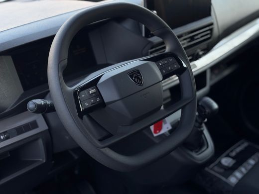 Peugeot Expert Standaard | 16" stalen velgen | Elektrisch bedienbare en verwarmbare buitenspiegels | Getint glas... ActivLease financial lease
