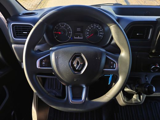 Renault Master T35 2.3 dCi L2 H2 - 150 Pk - Euro 6 - Navi - ParkeerCamera ActivLease financial lease
