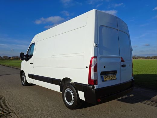 Renault Master T35 2.3 dCi L2 H2 - 150 Pk - Euro 6 - Navi - ParkeerCamera ActivLease financial lease