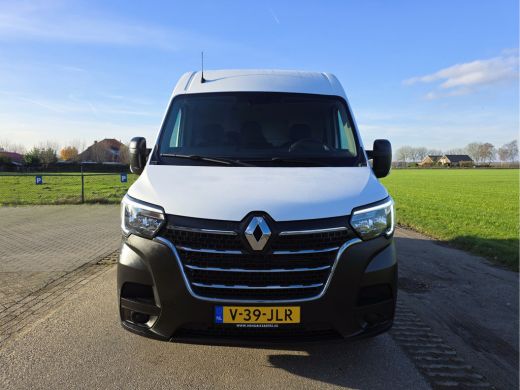Renault Master T35 2.3 dCi L2 H2 - 150 Pk - Euro 6 - Navi - ParkeerCamera ActivLease financial lease