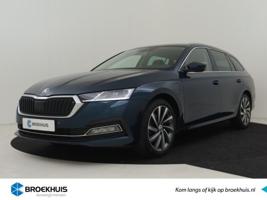 Skoda Octavia Combi 1.4 TSI iV PHEV Business Edition Plus 204pk | Head up display | Park assist | Keyless | Ada... Skoda Octavia Combi 1.4 TSI iV PHEV Business Edition Plus 204pk | Head up display | Park assist | Keyless | Ada...