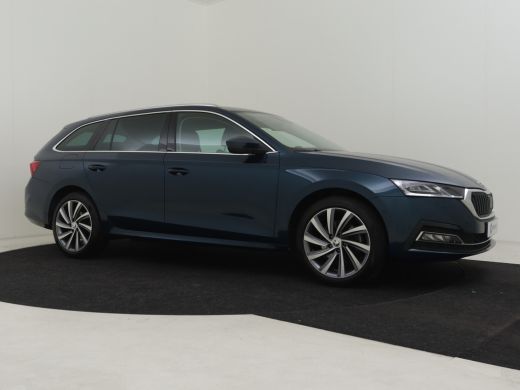 Skoda Octavia Combi 1.4 TSI iV PHEV Business Edition Plus 204pk | Head up display | Park assist | Keyless | Ada... ActivLease financial lease