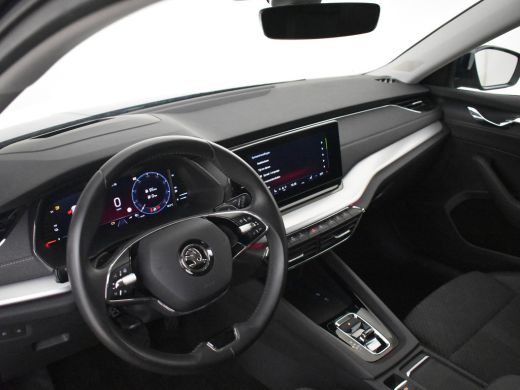 Skoda Octavia Combi 1.4 TSI iV PHEV Business Edition Plus 204pk | Head up display | Park assist | Keyless | Ada... ActivLease financial lease