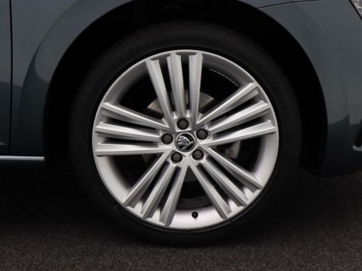 Skoda Scala 1.0 TSi 115 Pk Automaat Business Edition | Navigatie | 18 Inch | Climate Controle | Cruise Contro... ActivLease financial lease
