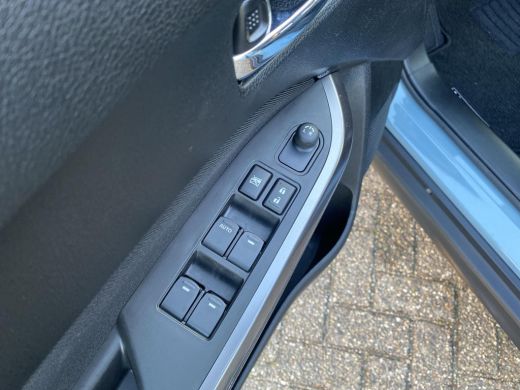 Suzuki Vitara 1.5 Hybrid Select | Automaat | Direct uit voorraad leverbaar | ActivLease financial lease