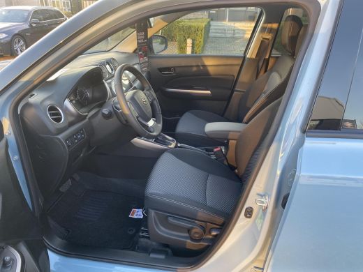 Suzuki Vitara 1.5 Hybrid Select | Automaat | Direct uit voorraad leverbaar | ActivLease financial lease