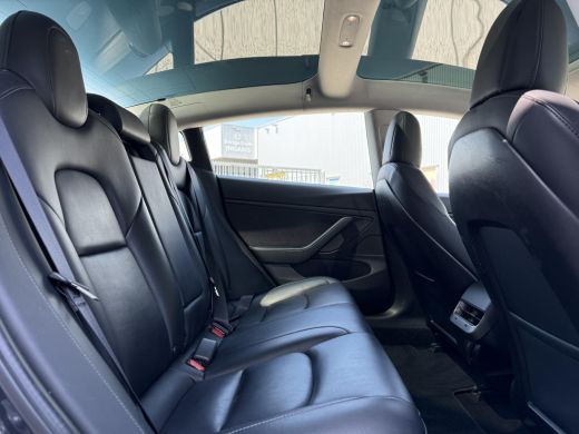 Tesla Model 3 Long Range Dual AWD | Autopilot | Panorama | Leder | ActivLease financial lease