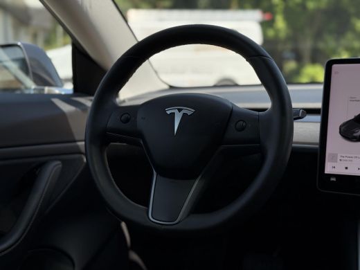 Tesla Model 3 Long Range Dual AWD | Autopilot | Panorama | Leder | ActivLease financial lease