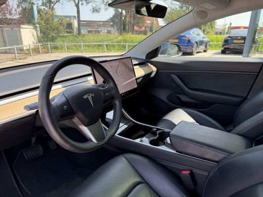 Tesla Model 3 Long Range Dual AWD | Autopilot | Panorama | Leder | ActivLease financial lease