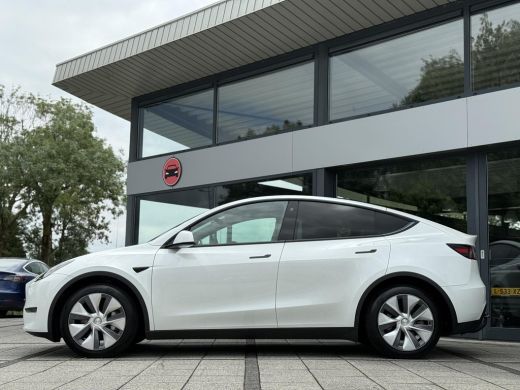 Tesla Model Y Long Range Dual AWD | Autopilot | Panorama | Leder | Trekhaak | ActivLease financial lease