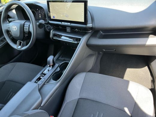 Toyota C-HR 1.8 Hybrid 140 First Edition | Carplay | Camera's rondom | Elektrische achterklep | Keyless entry | ActivLease financial lease