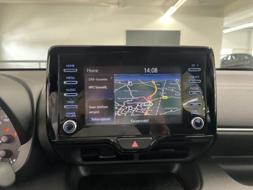 Toyota Yaris 1.5 Hybrid Active Multimediapack ActivLease financial lease