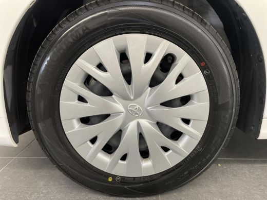 Toyota Yaris 1.5 Hybrid Active Multimediapack ActivLease financial lease