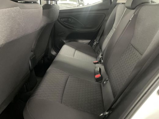 Toyota Yaris 1.5 Hybrid Active Multimediapack ActivLease financial lease