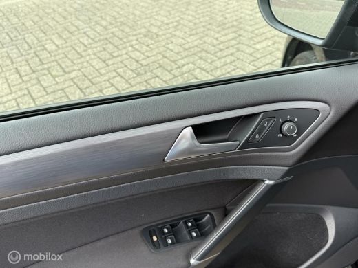 Volkswagen Golf 1.0 TSI Comfortline AUTOMAAT ActivLease financial lease