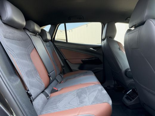 Volkswagen ID.4 Aut. First Edition 77kWh | Navi | Camera | 20 Inch | ActivLease financial lease