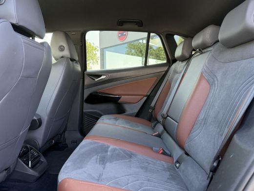 Volkswagen ID.4 Aut. First Edition 77kWh | Navi | Camera | 20 Inch | ActivLease financial lease
