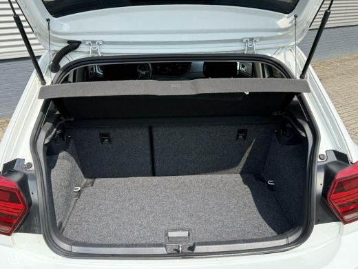 Volkswagen Polo 1.0 TSI Highline R-Line AUTOMAAT, BTW ActivLease financial lease