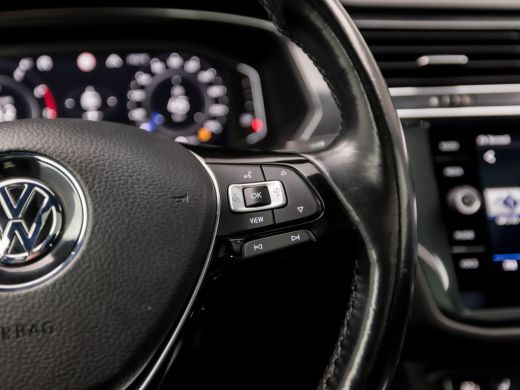 Volkswagen Tiguan Allspace 1.5 TSI R-Line Sport 7 Persoons 150Pk Automaat (PANORAMADAK, VIRTUAL COCKPIT, APPLE CARPLAY, GROO... ActivLease financial lease