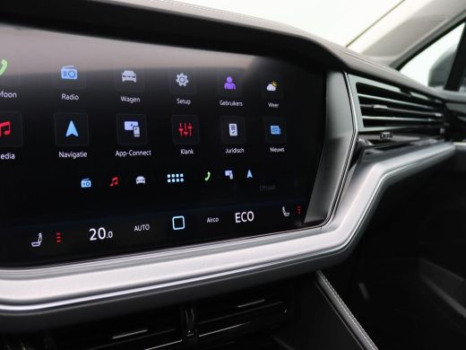 Volkswagen Touareg 3.0 TSi eHybrid 4MOTION Elegance 381PK DSG matrix led, trekhaak, 360gr. camera, adaptive cruise, ... ActivLease financial lease