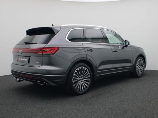 Volkswagen Touareg 3.0 TSi eHybrid 4MOTION Elegance 381PK DSG matrix led, trekhaak, 360gr. camera, adaptive cruise, ... ActivLease financial lease