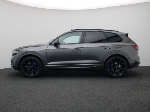 Volkswagen Touareg 3.0 TSi eHybrid 4MOTION R Edition 463PK Aut. Pano-Schuifdak, Servosluiting, Puglia Leer, 360gr. C... ActivLease financial lease