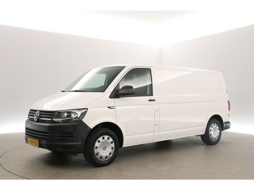 Volkswagen Transporter 2.0 TDI L2H1 140PK Trekhaak Airco Bluetooth Elektrpakket ActivLease financial lease