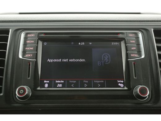 Volkswagen Transporter 2.0 TDI L2H1 204PK Automaat Airco Camera Carplay 2xSchuifdeur Cruise LED DSG Navi 3 Persoons 17"LMV ActivLease financial lease