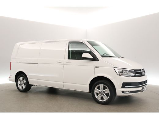 Volkswagen Transporter 2.0 TDI L2H1 204PK Automaat Airco Camera Carplay 2xSchuifdeur Cruise LED DSG Navi 3 Persoons 17"LMV ActivLease financial lease