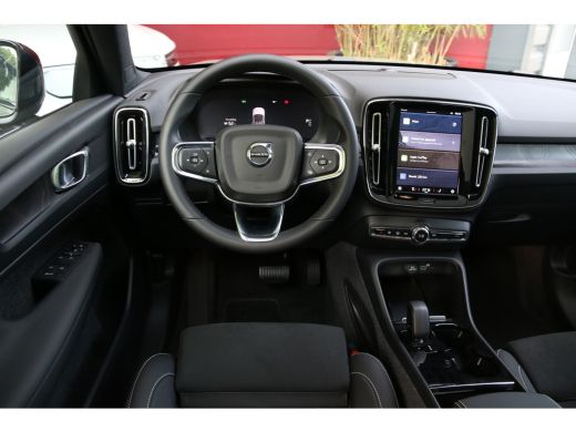 Volvo  C40 Recharge 185kW Single Motor Extended Range Plus | Trekhaak | Camera | Panoramadak | Pilot Assist ... ActivLease financial lease