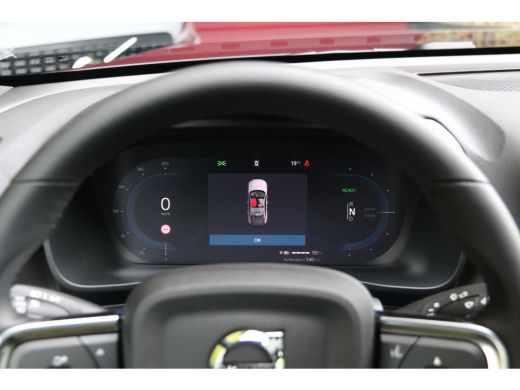 Volvo  EC40 185 kW Single Motor Extended Range RWD Ultra Dark | Panoramadak | 360 Camera | Harman/Kardon | 20... ActivLease financial lease