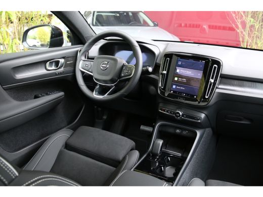 Volvo  EC40 185 kW Single Motor Extended Range RWD Ultra Dark | Panoramadak | 360 Camera | Harman/Kardon | 20... ActivLease financial lease