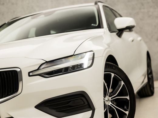 Volvo  V60 2.0 B3 Momentum Advantage 177Pk Automaat (APPLE CARPLAY, GROOT NAVI, ADAPTIVE CRUISE, STUUR/STOEL... ActivLease financial lease
