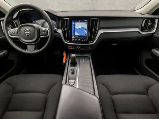 Volvo  V60 2.0 B3 Momentum Advantage 177Pk Automaat (APPLE CARPLAY, GROOT NAVI, ADAPTIVE CRUISE, STUUR/STOEL... ActivLease financial lease