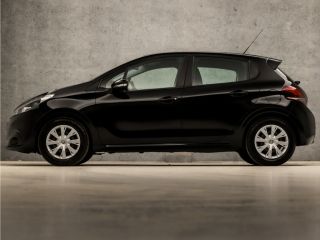 Peugeot 208 1.2 PureTech Sport (APPLE CARPLAY, NAVIGATIE, PARKEERSENSOREN, SPORTSTOELEN, CRUISE, NIEUWE APK, ...