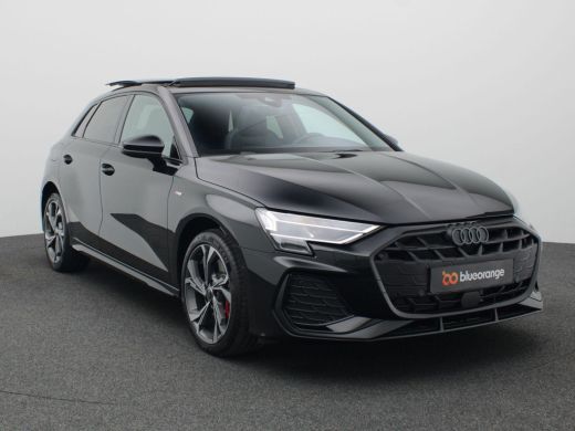 Audi A3 Sportback 45 TFSI e S edition Competition 272PK S-tronic Led matrix, adaptive cruise, schuif-kant... ActivLease financial lease
