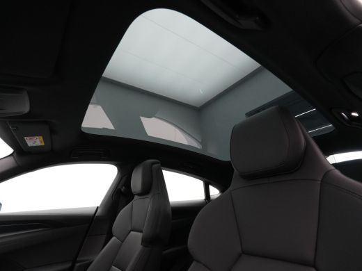 Audi e-tron GT GT 93 kWh Panorama Camera Matrix Stoelverwarming Carplay Navigatie 96 ActivLease financial lease