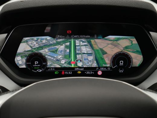 Audi e-tron GT GT 93 kWh Panorama Camera Matrix Stoelverwarming Carplay Navigatie 96 ActivLease financial lease